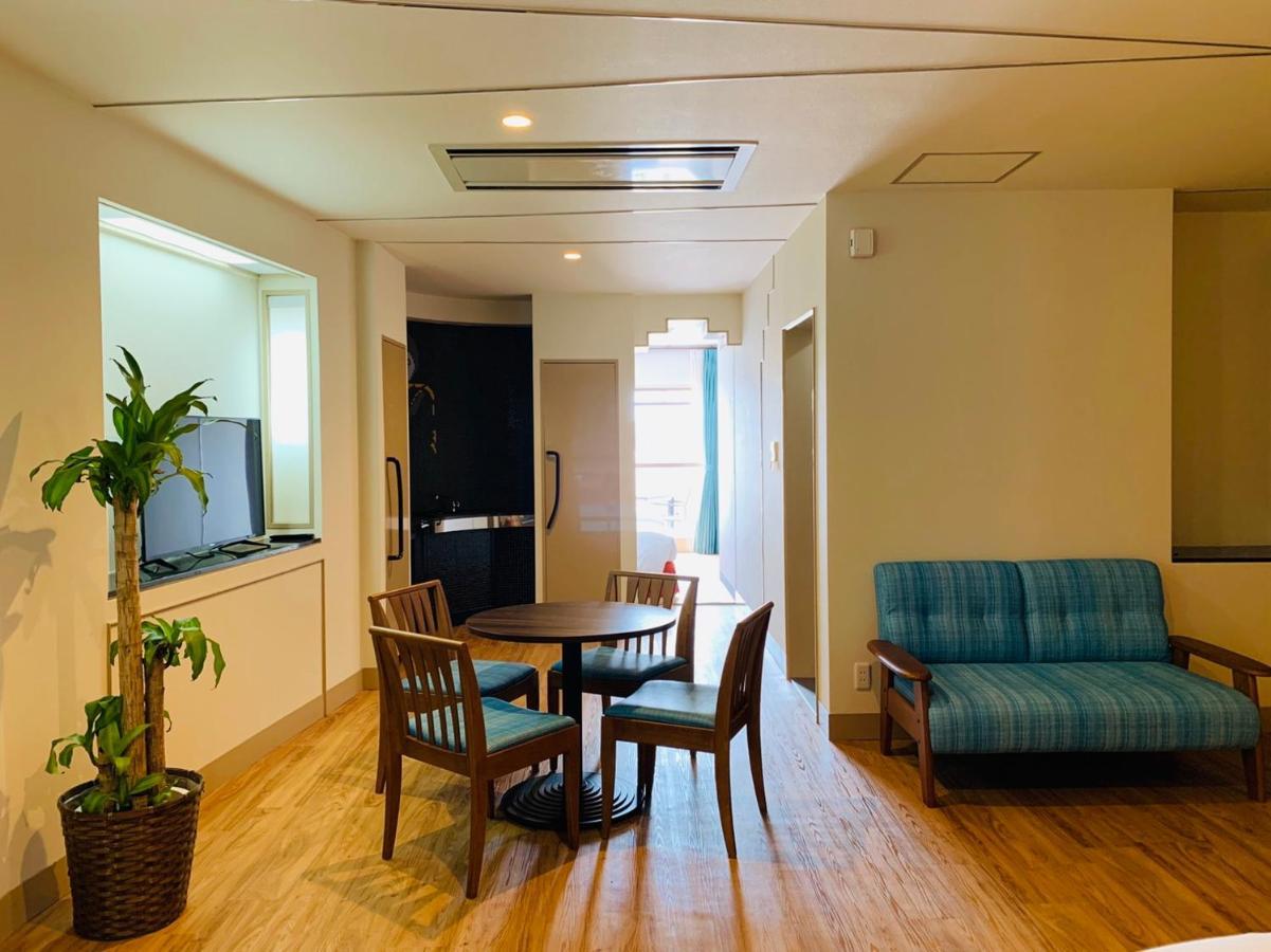 Hiyagunlanairesort Okinawa Exterior photo